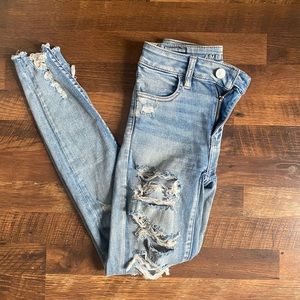 American Eagle Light Wash Jeans